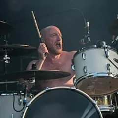 Ben Johnston (Scottish musician) height profile photo