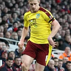 Ben Mee height profile photo