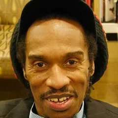 Benjamin Zephaniah height profile photo