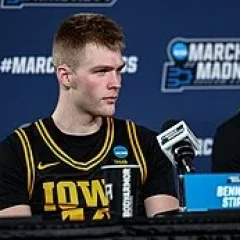 Bennett Stirtz height profile photo