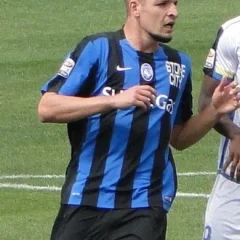 Berat Djimsiti height profile photo