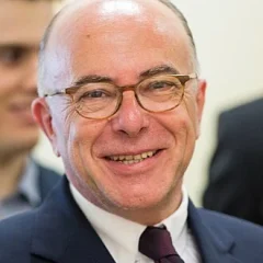 Bernard Cazeneuve height profile photo