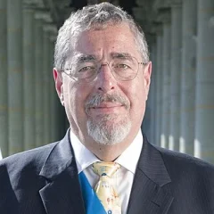 Bernardo Arévalo height profile photo