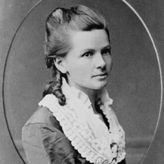 Bertha Benz height profile photo