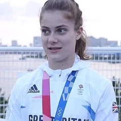 Beth Shriever height profile photo