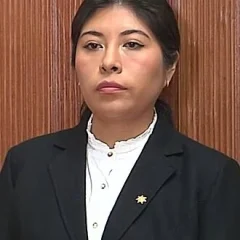 Betssy Chávez height profile photo
