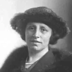 Betsy Bakker-Nort height profile photo