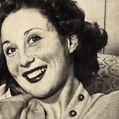 Betty Garrett height profile photo