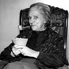 Beulah Bondi height profile photo