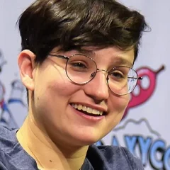 Bex Taylor-Klaus height profile photo