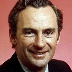 Bill Hayden height profile photo