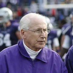 Bill Snyder height profile photo