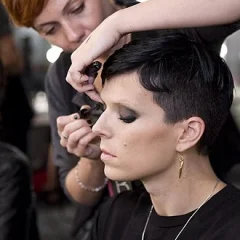 Bimba Bosé height profile photo