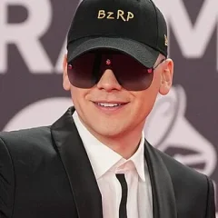 Bizarrap height profile photo