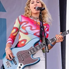 Blu DeTiger height profile photo