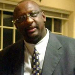 Bob Lanier height profile photo