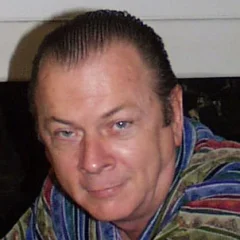 Bob Minton height profile photo