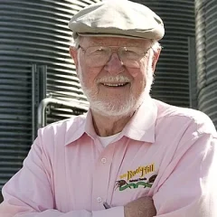 Bob Moore (executive) height profile photo