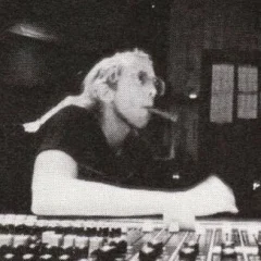 Bob Welch (musician) height profile photo