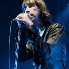 Bobby Gillespie height profile photo