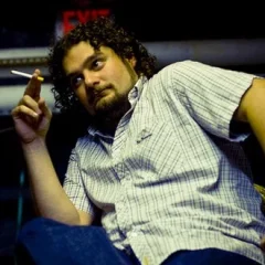 Bobby Moynihan height profile photo