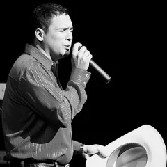 Bobby Pulido height profile photo