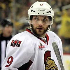 Bobby Ryan height profile photo