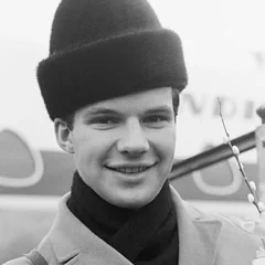 Bobby Vee height profile photo