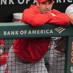 Brad Ausmus height profile photo