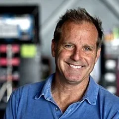 Bradley Thomas (producer) height profile photo
