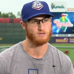 Brady Feigl height profile photo