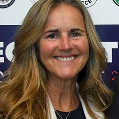 Brandi Chastain height profile photo
