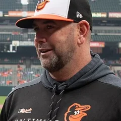 Brandon Hyde height profile photo