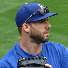 Brandon Morrow height profile photo