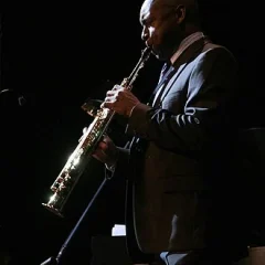 Branford Marsalis height profile photo
