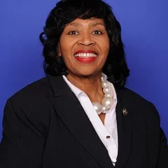 Brenda Jones (politician) height profile photo