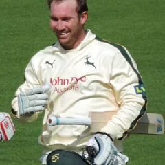 Brendan Taylor height profile photo
