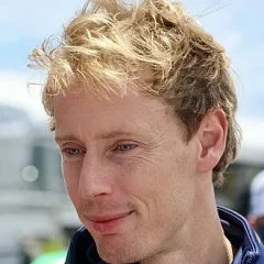 Brendon Hartley height profile photo