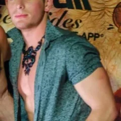 Brent Corrigan height profile photo
