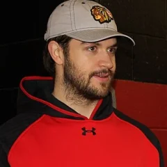Brent Seabrook height profile photo