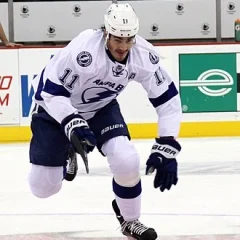 Brian Boyle height profile photo