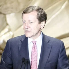 Brian Ross (journalist) height profile photo