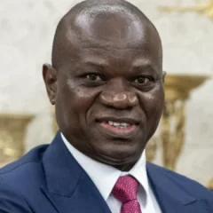 Brice Oligui Nguema height profile photo