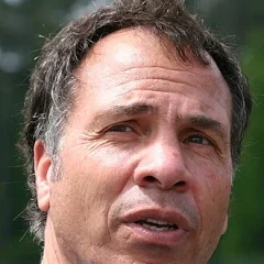 Bruce Arena height profile photo