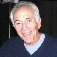 Bruce Weitz height profile photo