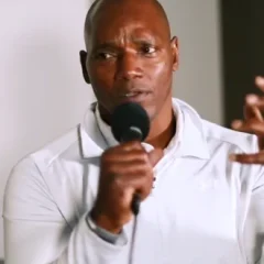 Bryant Young height profile photo