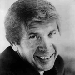 Buck Owens height profile photo