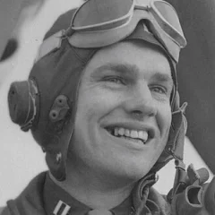 Bud Anderson height profile photo