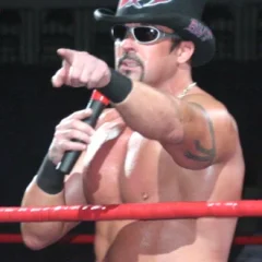 Buff Bagwell height profile photo