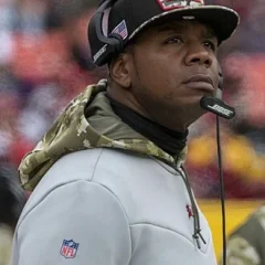 Byron Leftwich height profile photo